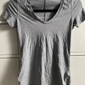 Lululemon T-Shirt